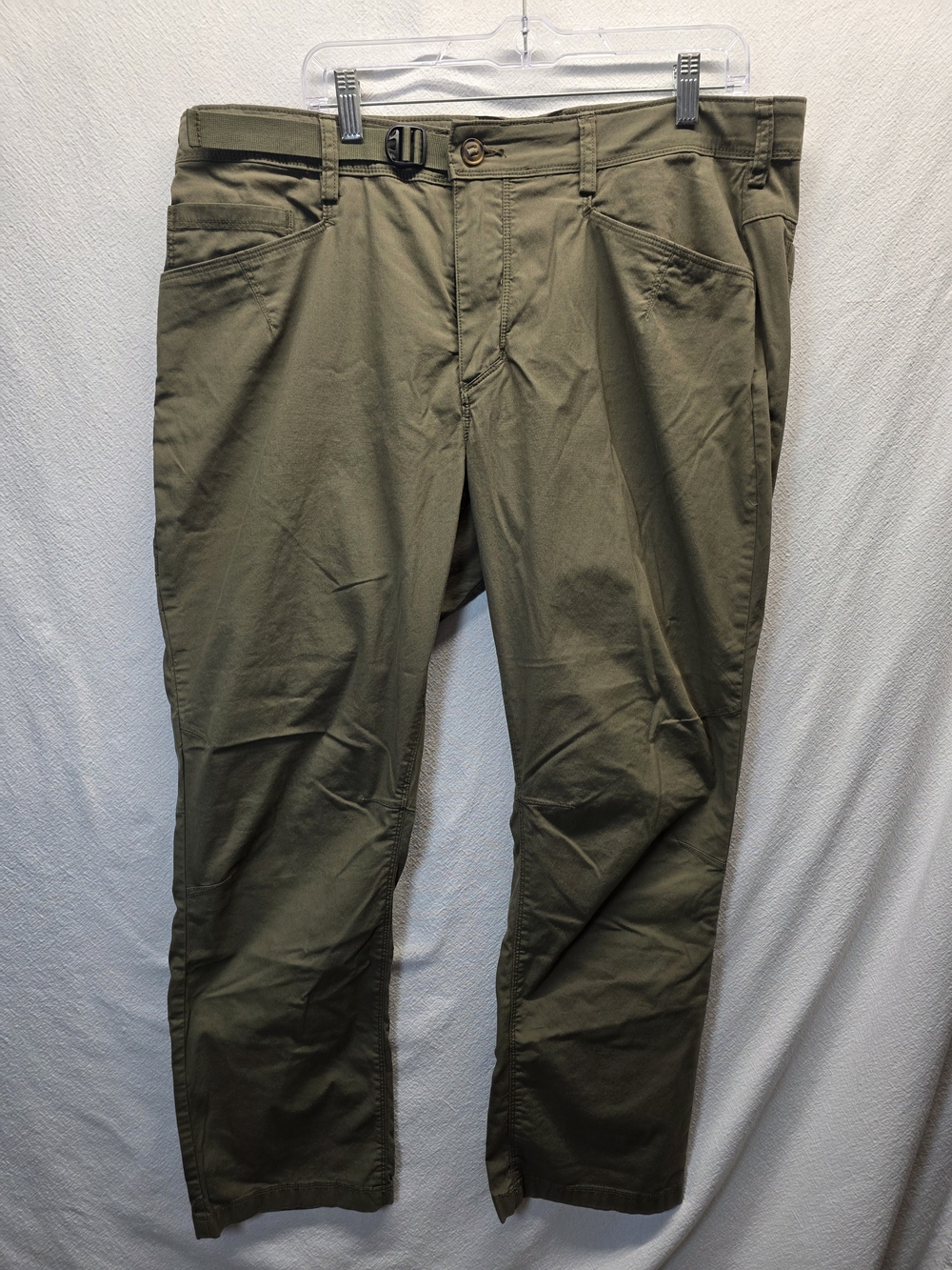 Duluth Hard Gear Relaxed Fit Casual Mens Size 38 X 30 Pants Olive Green
